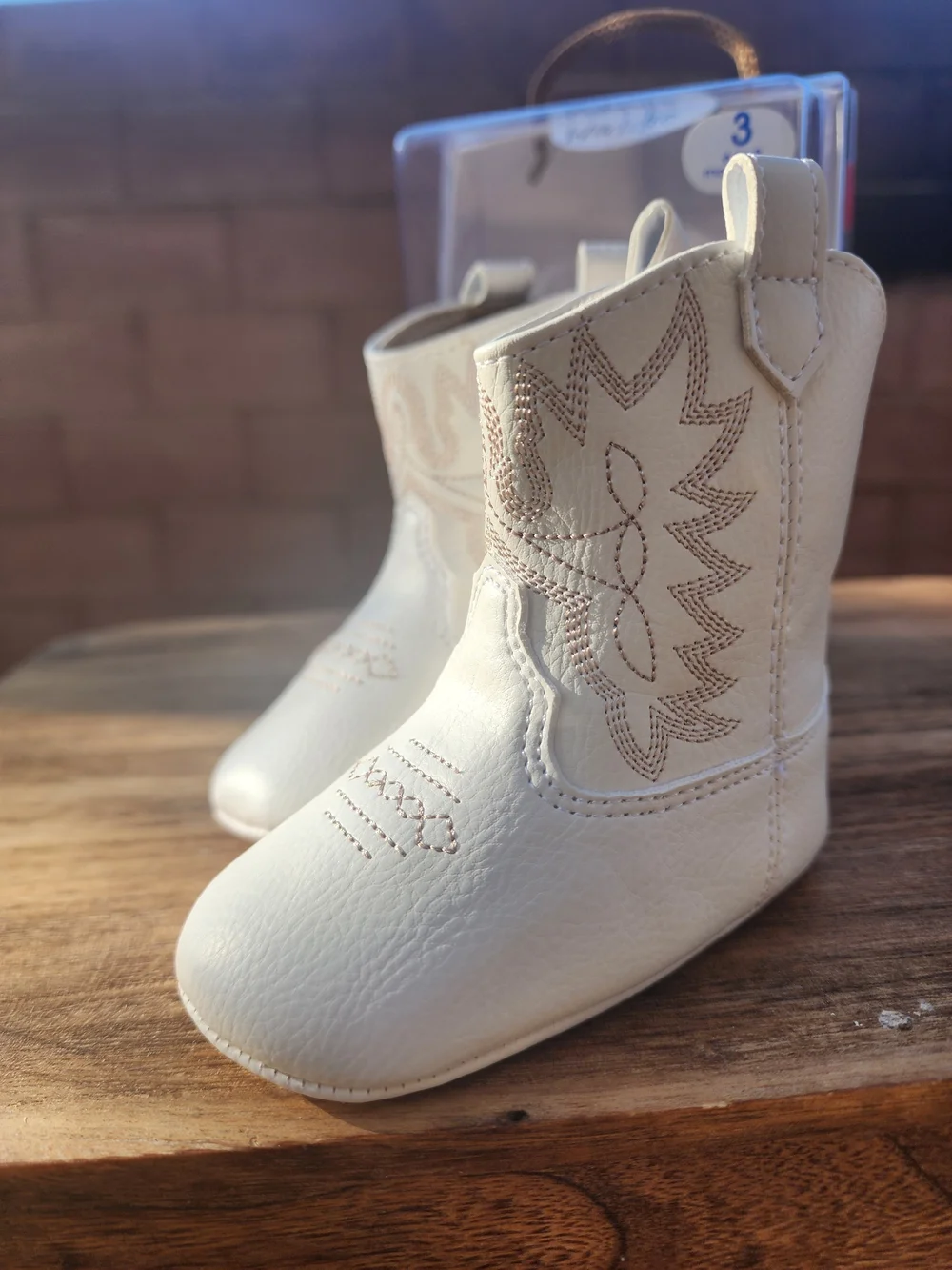Baby Deer Baby White Leather Western Cowboy Boots Size 3 to 9 months